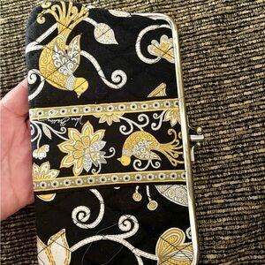 Vera Bradley  Black and Yellow Floral Clutch nwot